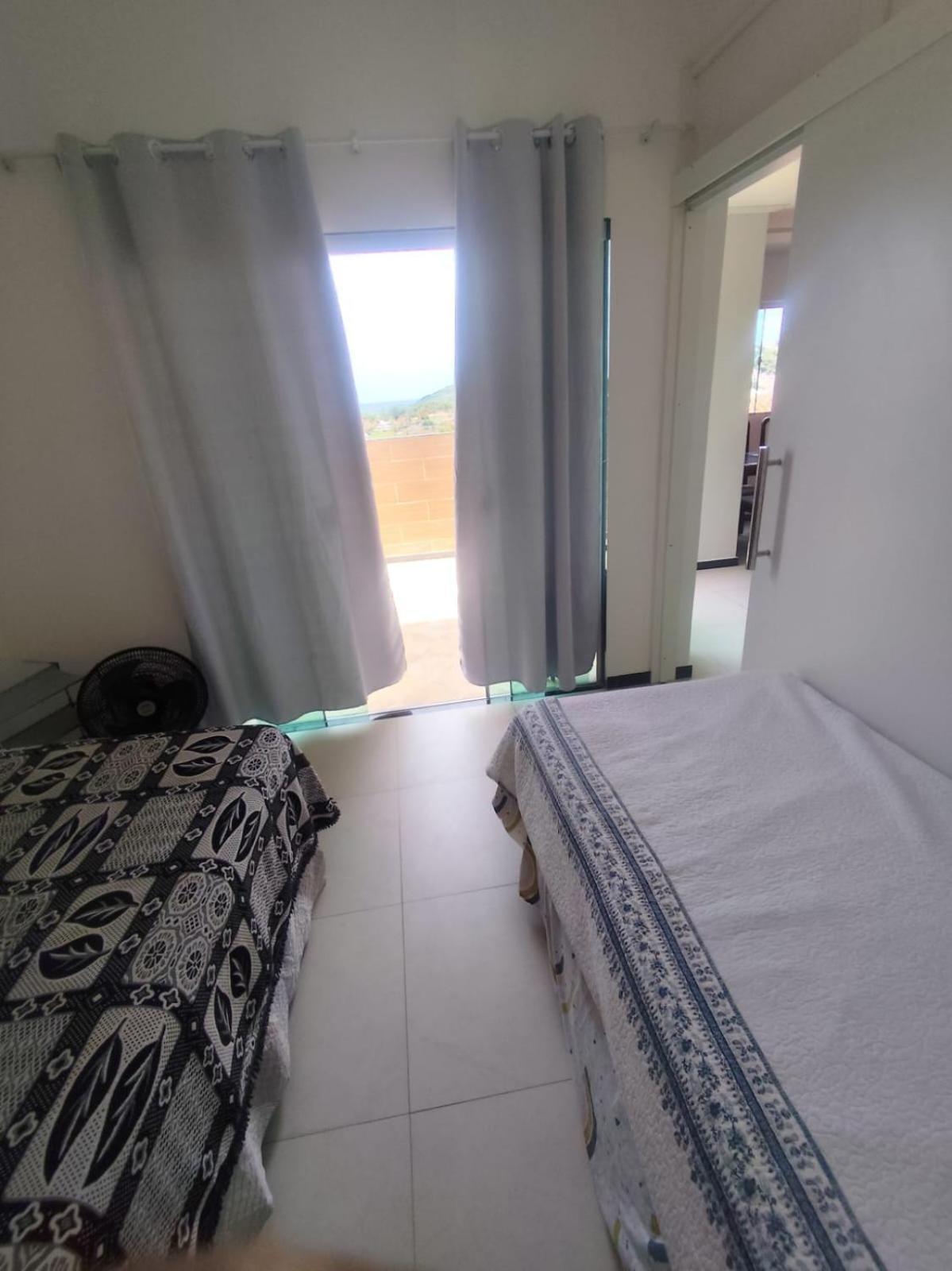 Apto Centro - 1,2km Da Rua Pedras Apartamento *
