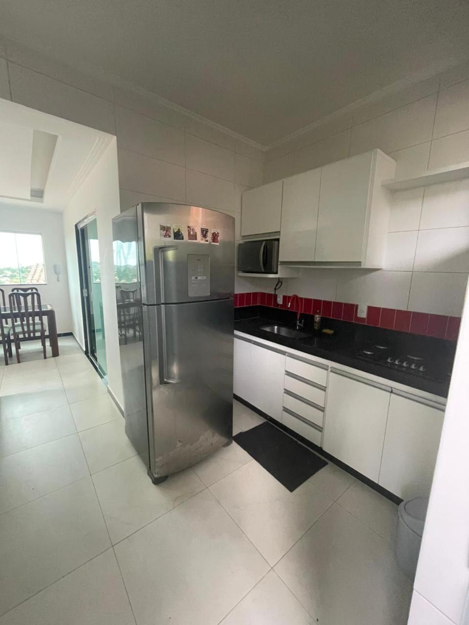 Apto Centro - 1,2km Da Rua Pedras Apartamento